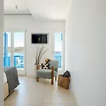 Bluetopia Alojamento de Acomodação e Pequeno-almoço Mykonos Town