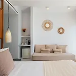 Bed & Breakfast Bluetopia 4*