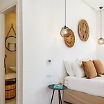 Bluetopia Bed & Breakfast Mykonos Town