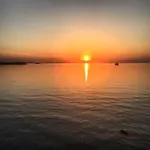 فندق مبيت وإفطار بلوتوبيا سويتس 4*