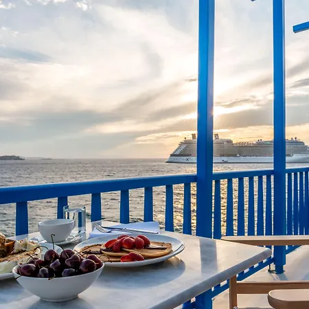 Bluetopia Bed & Breakfast