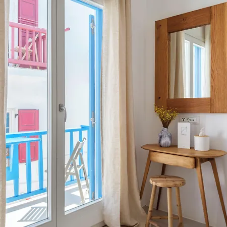 布鲁托比亚套房住宿加早餐旅馆 4* Mykonos Town