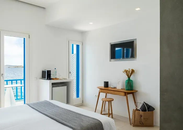 بلوتوبيا سويتس