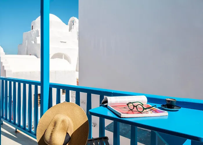 بلوتوبيا سويتس فندق مبيت وإفطار 4*