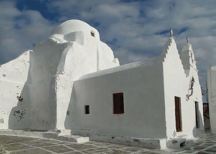 بلوتوبيا سويتس Mykonos Town