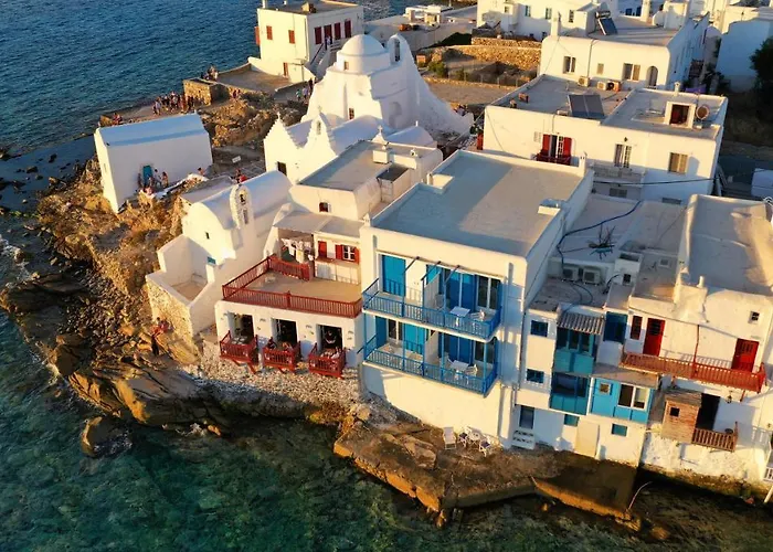 布鲁托比亚套房住宿加早餐旅馆 4* Mykonos Town