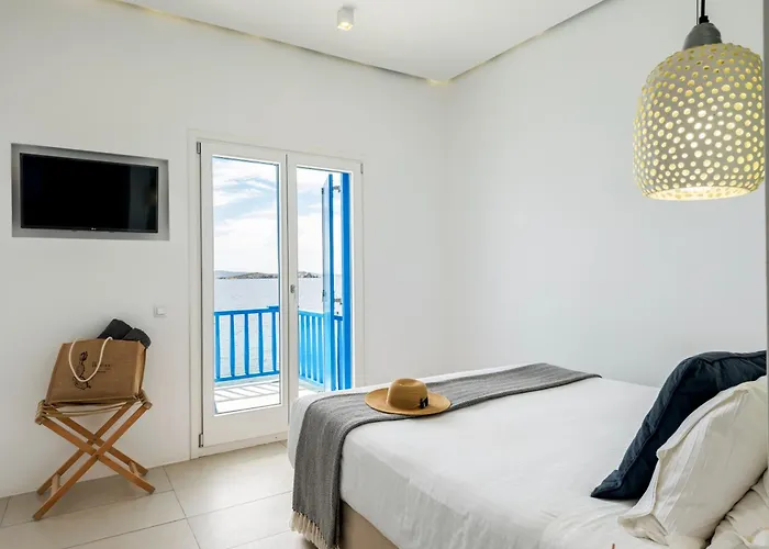 布鲁托比亚套房住宿加早餐旅馆 住宿加早餐酒店 Mykonos Town