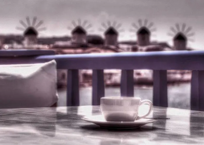 布鲁托比亚套房住宿加早餐旅馆 住宿加早餐酒店 4*